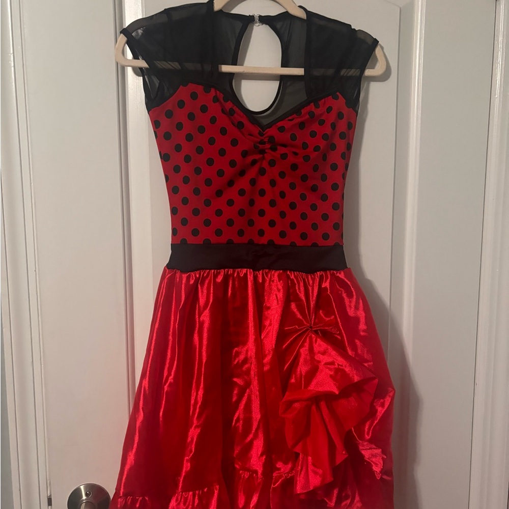 Adult, small musical theater or jazz, dance, costumes, red and black